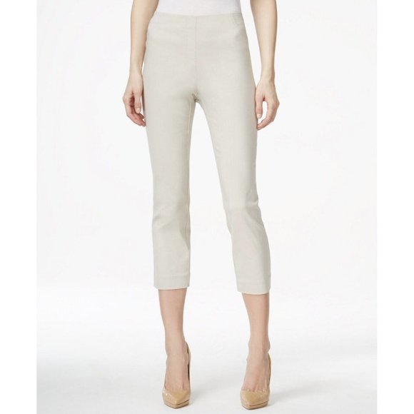 Style & Co Pull-on Capri Jeans Size Tan - Picture 1 of 1
